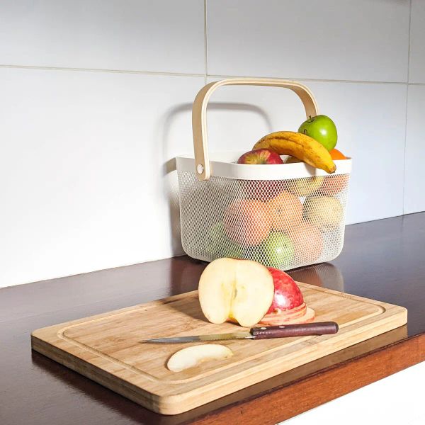 Frutera de metal decorativa